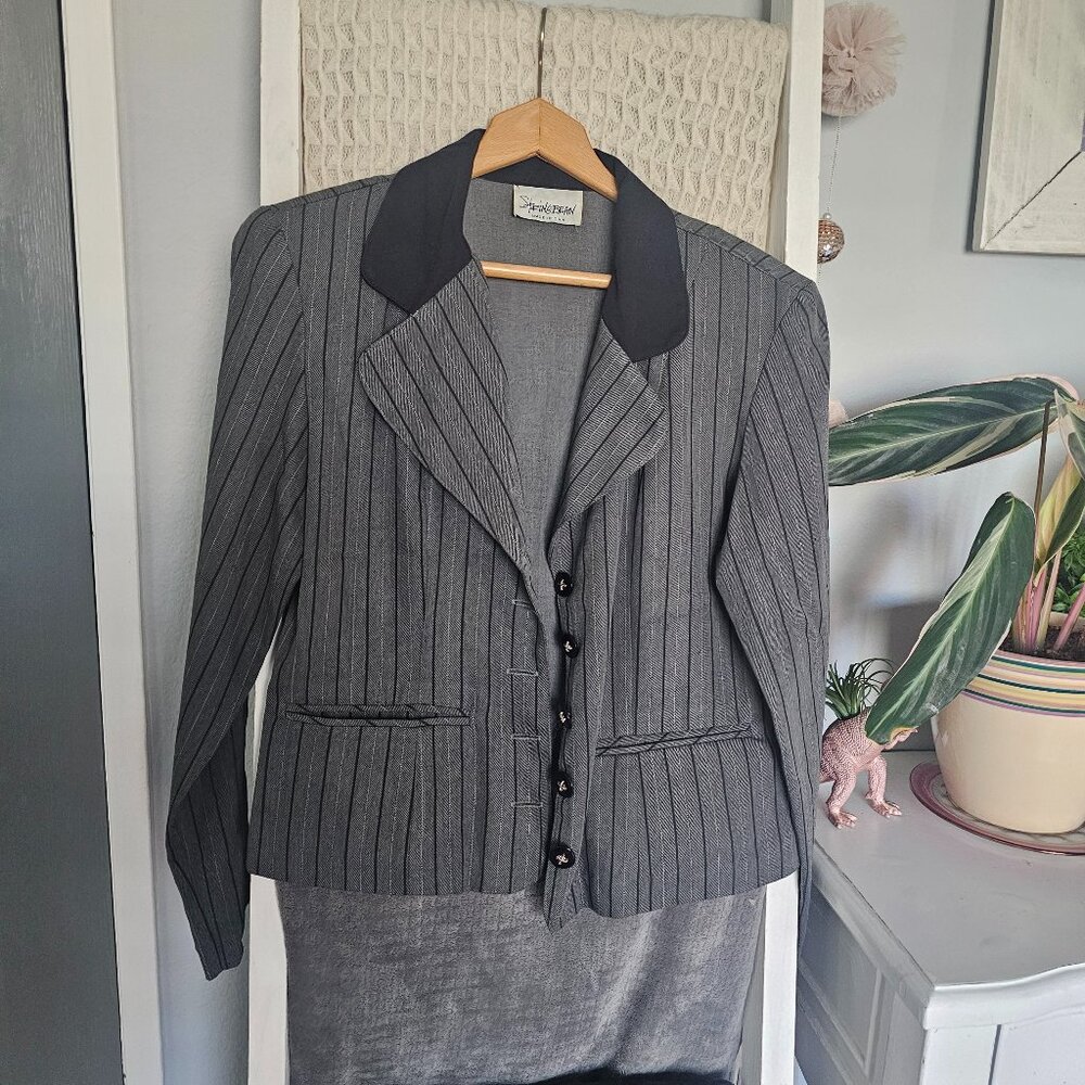 Vintage Stringbean Grey Cropped Blazer | Size M | Structured 90s/00s Style